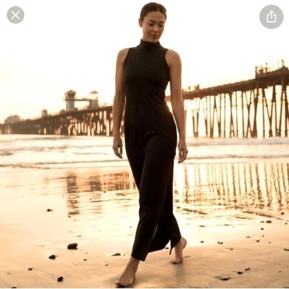 Graced By Grit Travel maxi dress/ Coverup black